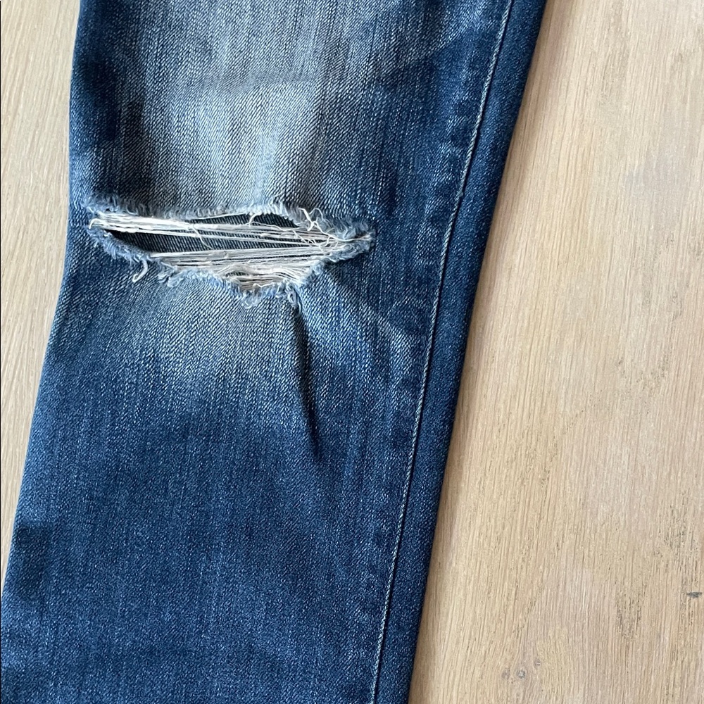 ๐งโโ๏ธ Abercrombie flare jeans - Picture 5 of 10